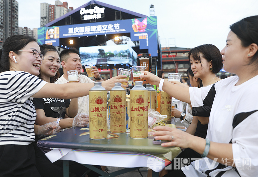 这个夏天“不夜重庆”有多火：1.8亿人次体验、拉动消费超65亿元……