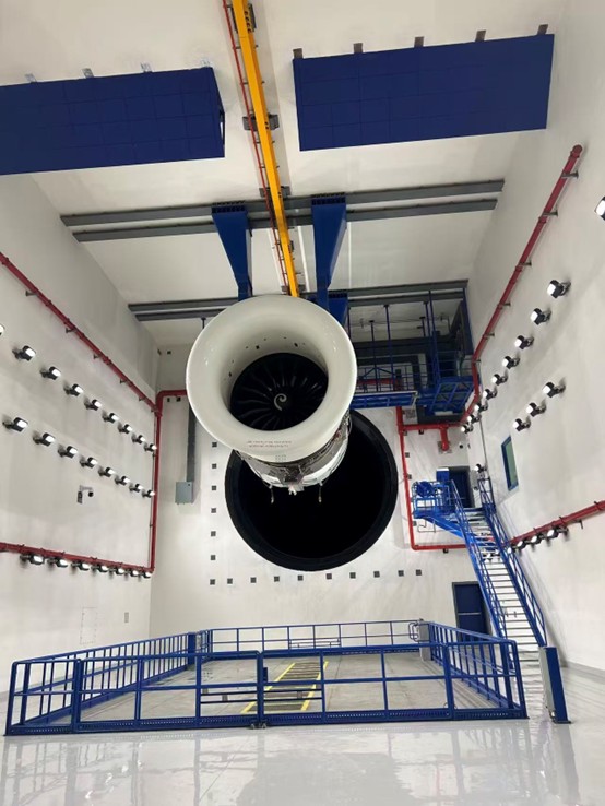 活力中国调研行｜3年完成2300多架次维修 全球航司何以到海南修飞机？