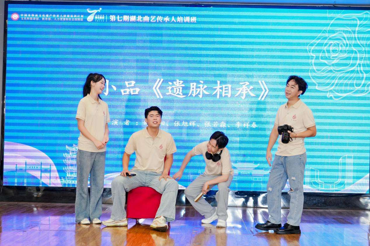 江汉大学：呵护湖北曲艺传承薪火