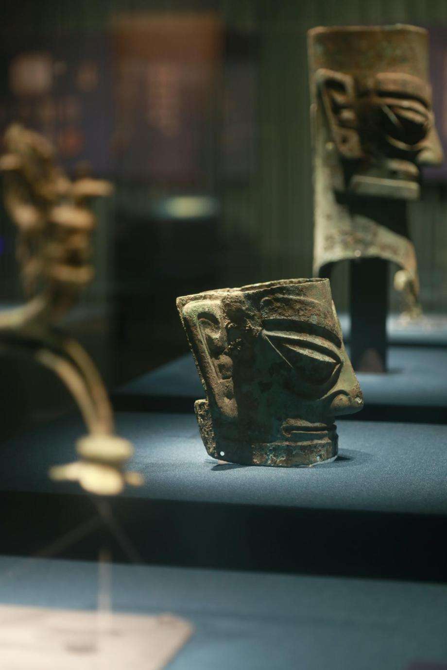 来这里，聆听三星堆与盘龙城的青铜文明交响