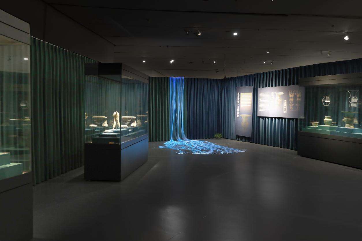 来这里，聆听三星堆与盘龙城的青铜文明交响