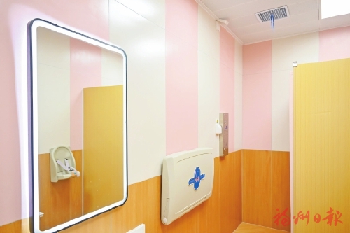 福州市中心至机场半小时可达 今天,滨海快线开通啦! 今天,滨海快线开通啦!