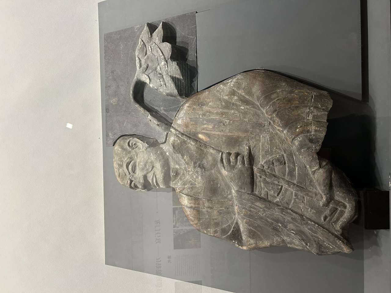 揽佛像千年流韵，展人间万千气象，“东方微笑跨越千年——佛教造像艺术展”在甘肃开展