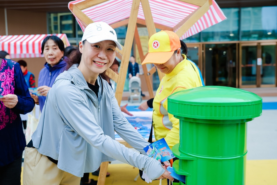 北京市举办“文明驾车 礼让行人”社区市集活动 北京市举办“文明驾车 礼让行人”社区市集活动