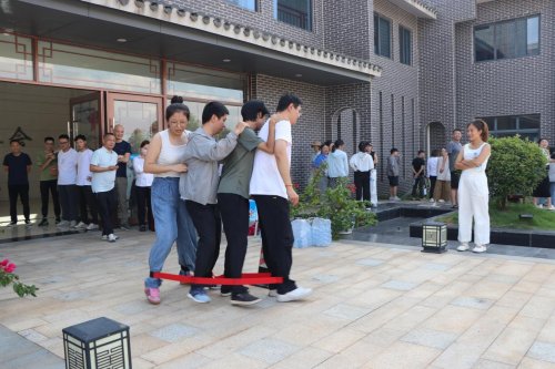 江西省吉安水务集团开展“庆国庆、迎中秋”趣味活动