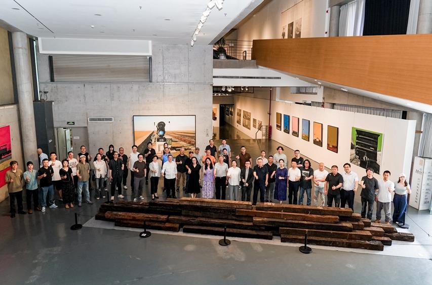 孙黎梁宇罗奇携手，描绘“时代印记”