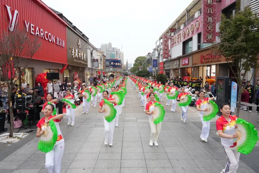 全城撒欢！火力全开！