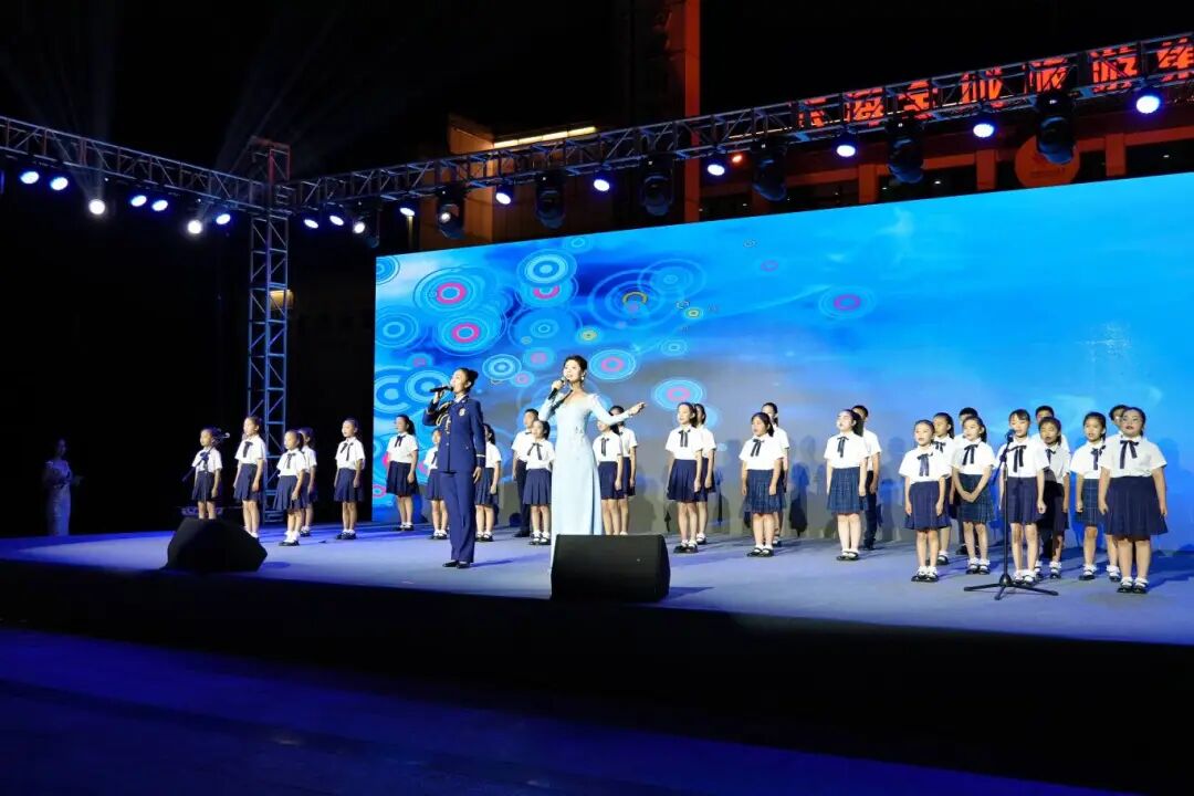 联欢庆双节，共度矿博会！茉莉花开送晶彩，文化惠民暖人心