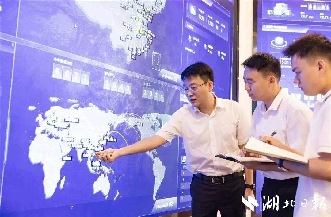 暴增138%！鄂州花湖国际机场释放超级运力链动全球