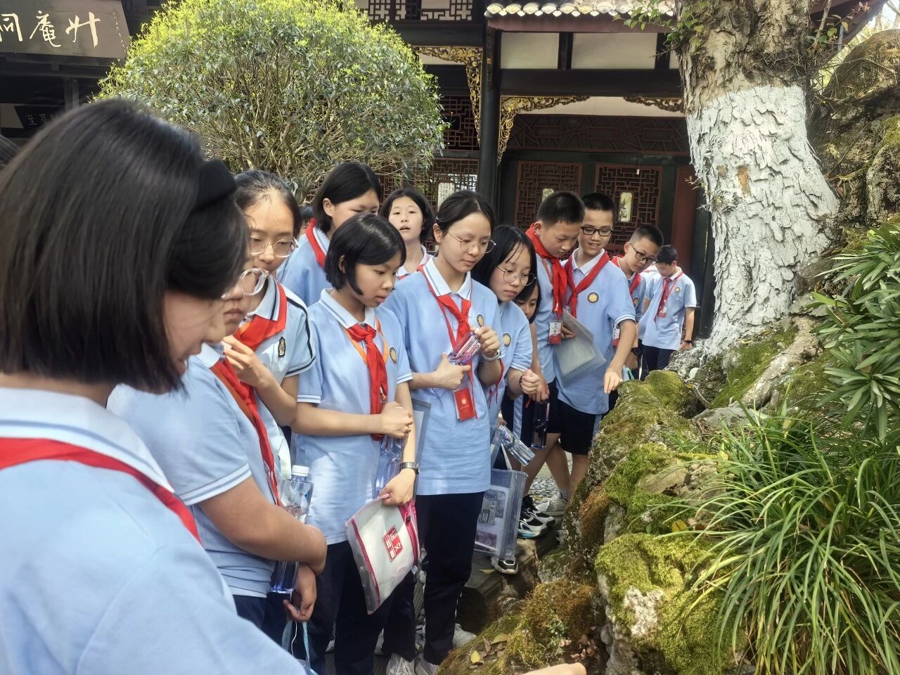 成都新都：历史文化名人“活”在校园