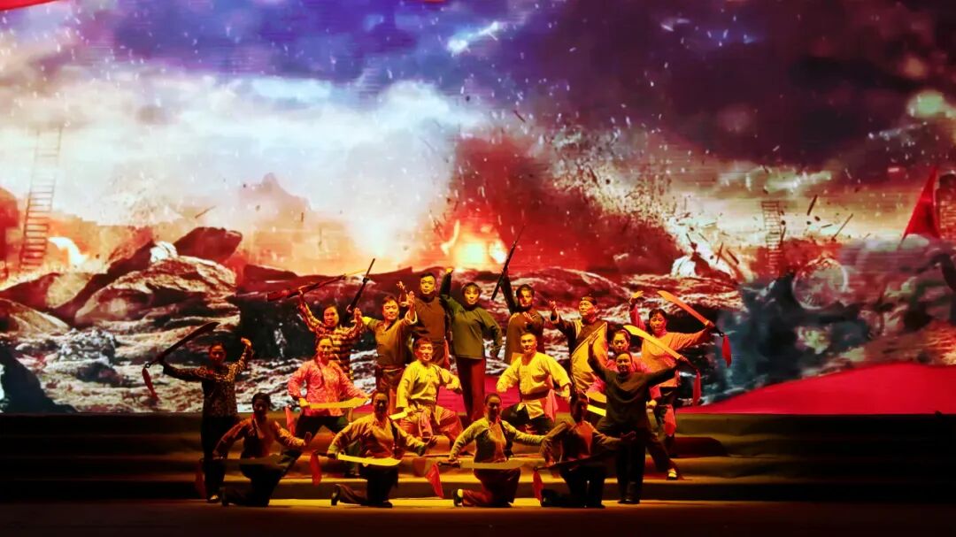 紫金献礼·热血赞歌｜抗日梆子戏《红色交通员》亮相连云港！