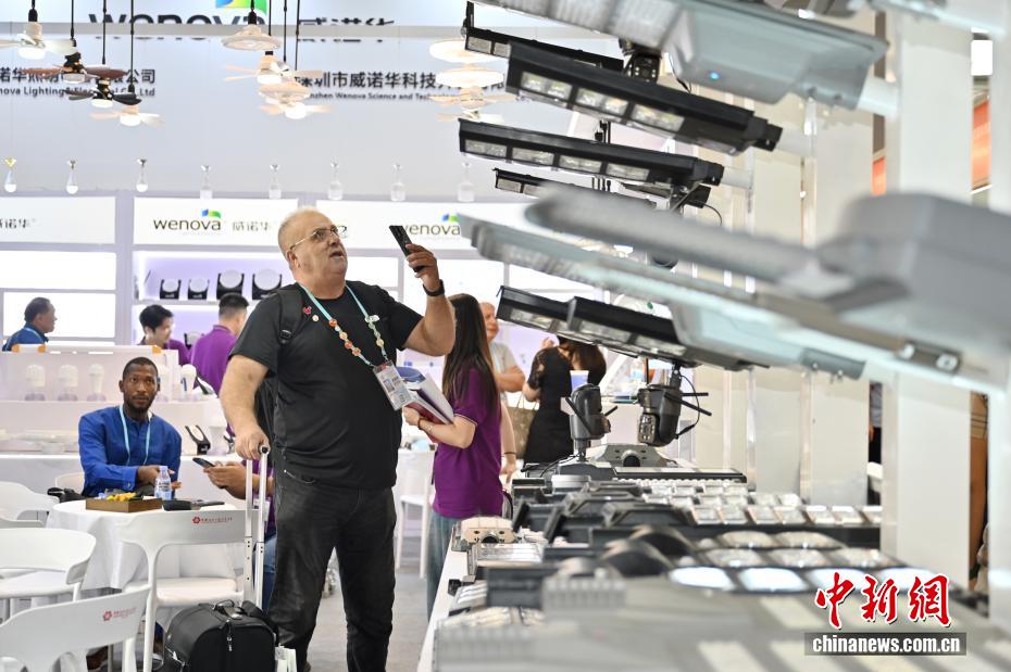 第138届广交会：新能源产品“圈粉”采购商