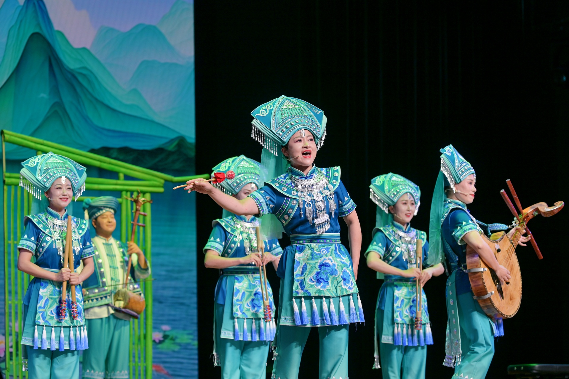 十四艺节 | 琵琶鼓板响山城！第二十届群星奖曲艺终评在渝开启