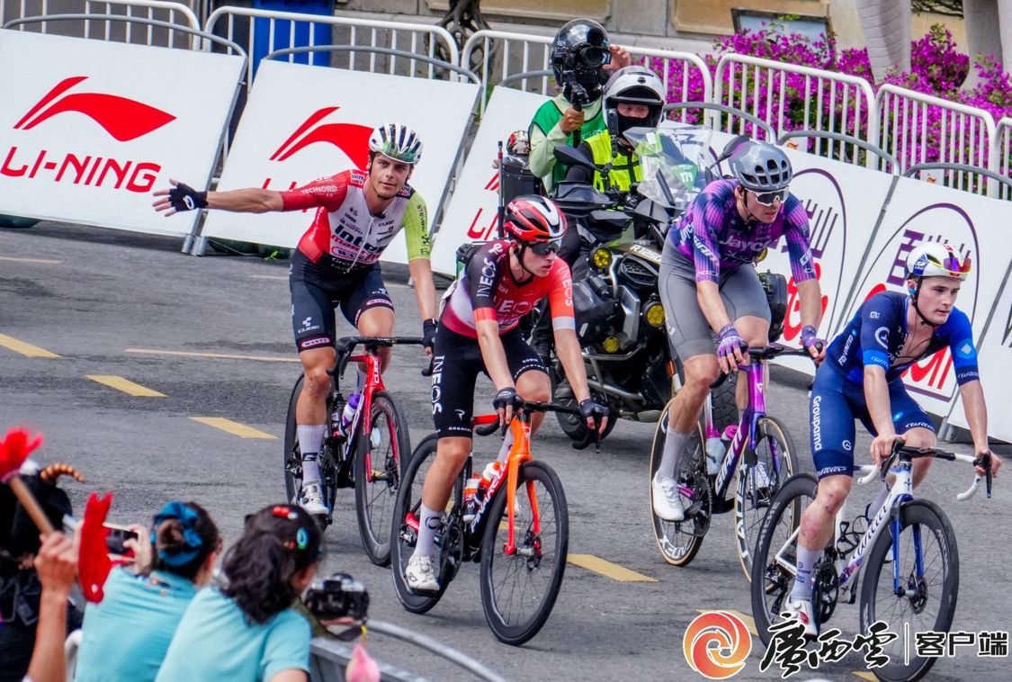 环广西第5赛段：保罗·达博登顶“皇后赛段”，苏浩钰获敢斗奖！