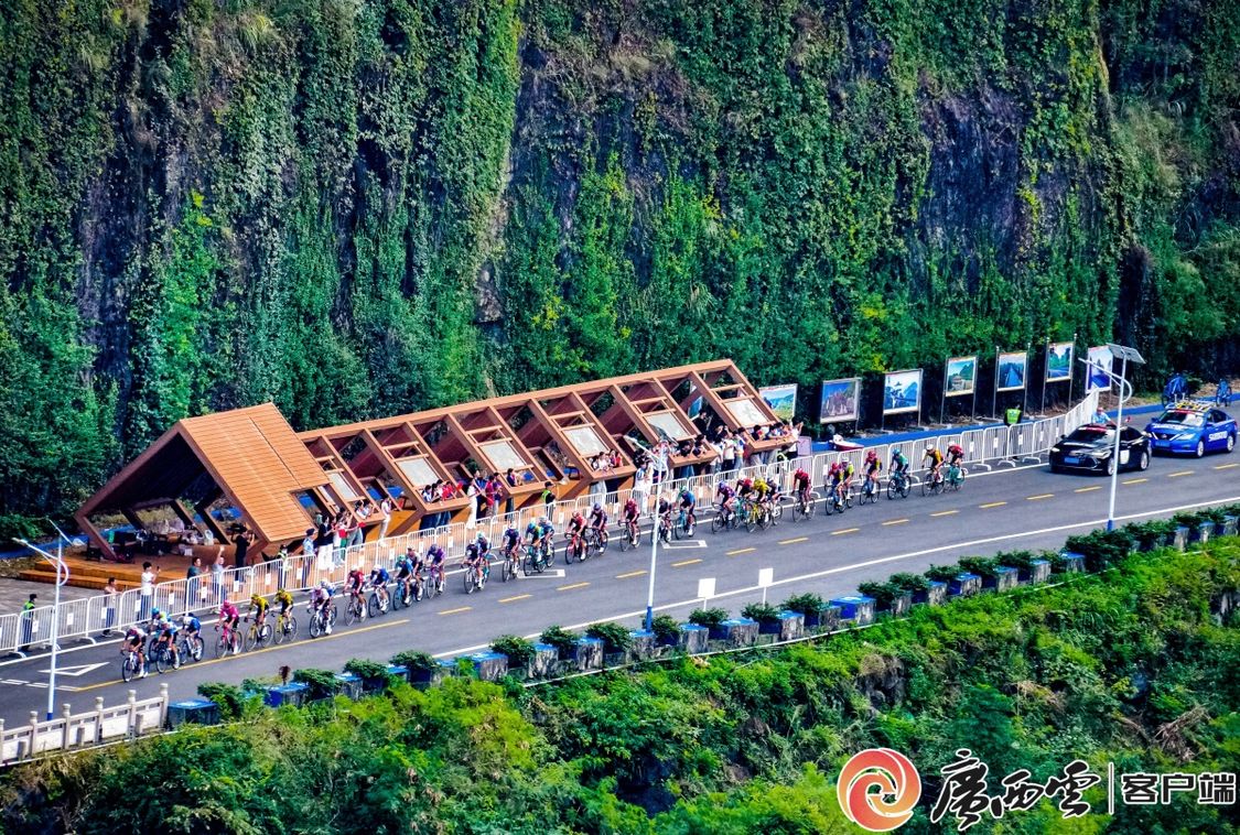 环广西第5赛段：保罗·达博登顶“皇后赛段”，苏浩钰获敢斗奖！