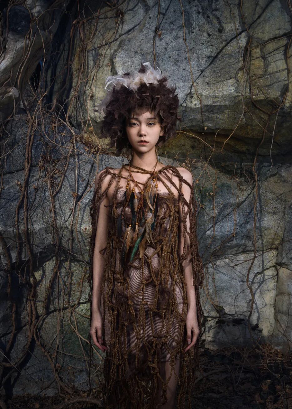 《周原衣语服饰秀》荣获美国缪斯设计奖铂金奖! bf0ce58313b9cdea76929e3b8d7f374.jpg