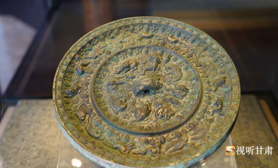 从“镇馆之宝”到“妆台美物” 秦安沉睡国宝焕新生