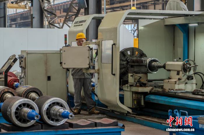 河南南阳:防爆企业赶制订单供应海内外市场