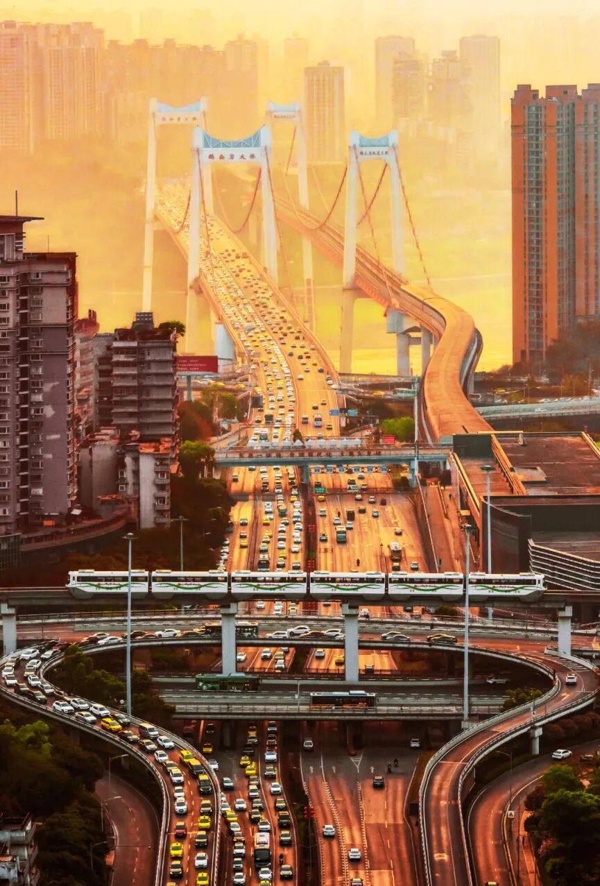 彭 伟-金辉城桥-重庆市九龙坡区-2025年.jpg