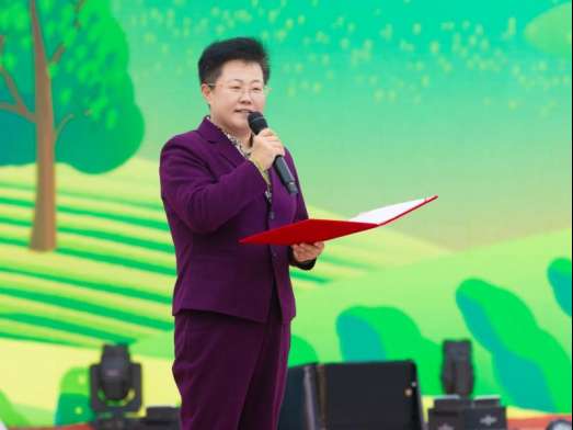 “巾帼联播·她创未来——村播妇联倡议行动”在武汉举办