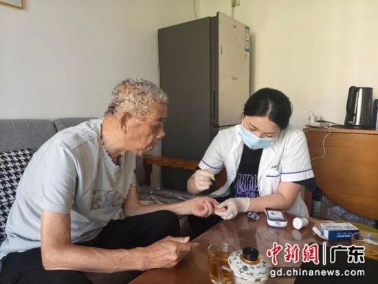 深圳盐田创新个案管理模式 守护老年人认知健康