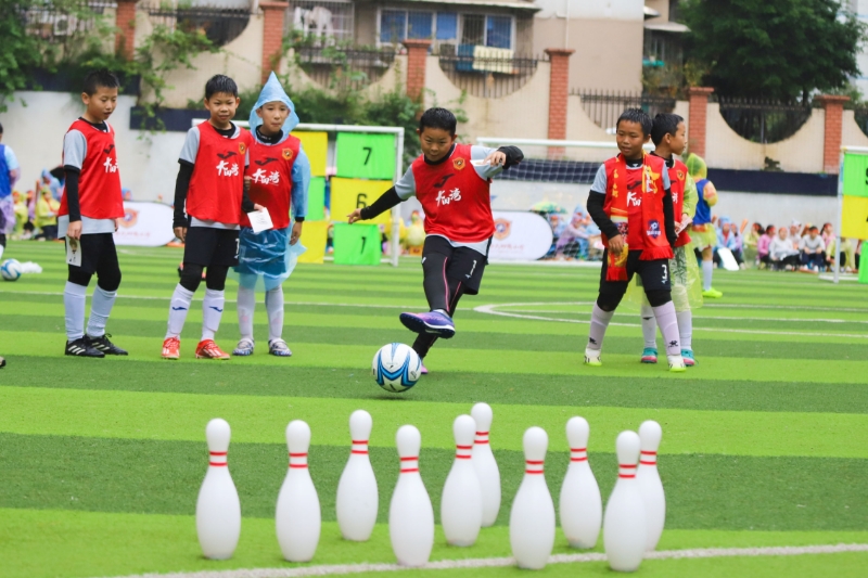 美好教育看得见|&nbsp;重庆渝中大田湾小学举办足球嘉年华 6校师生共赴“五育”盛会