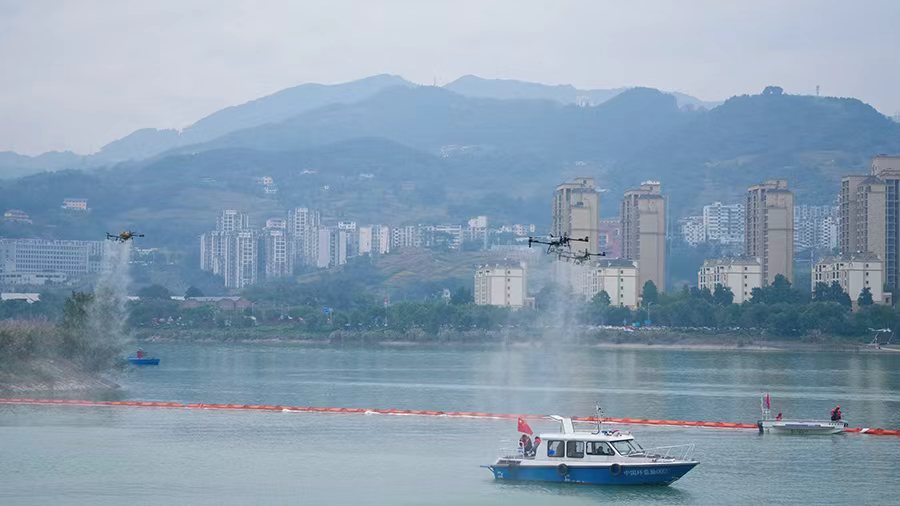 多级联动、智慧赋能 重庆涪陵举行环境安全“水上联考”