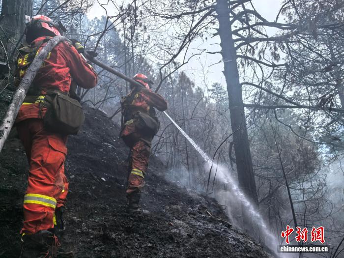 西藏林芝察隅县森林消防中队守护藏东南绿水青山