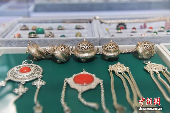 解码北疆草原“金石交”的民族团结密码