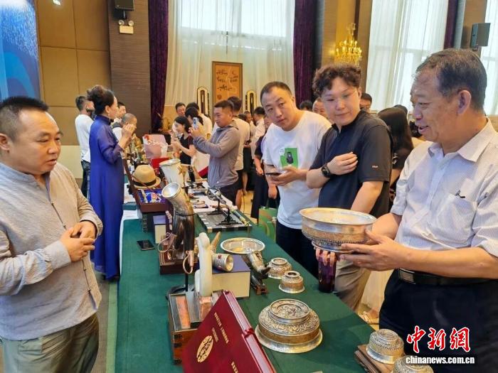 解码北疆草原“金石交”的民族团结密码