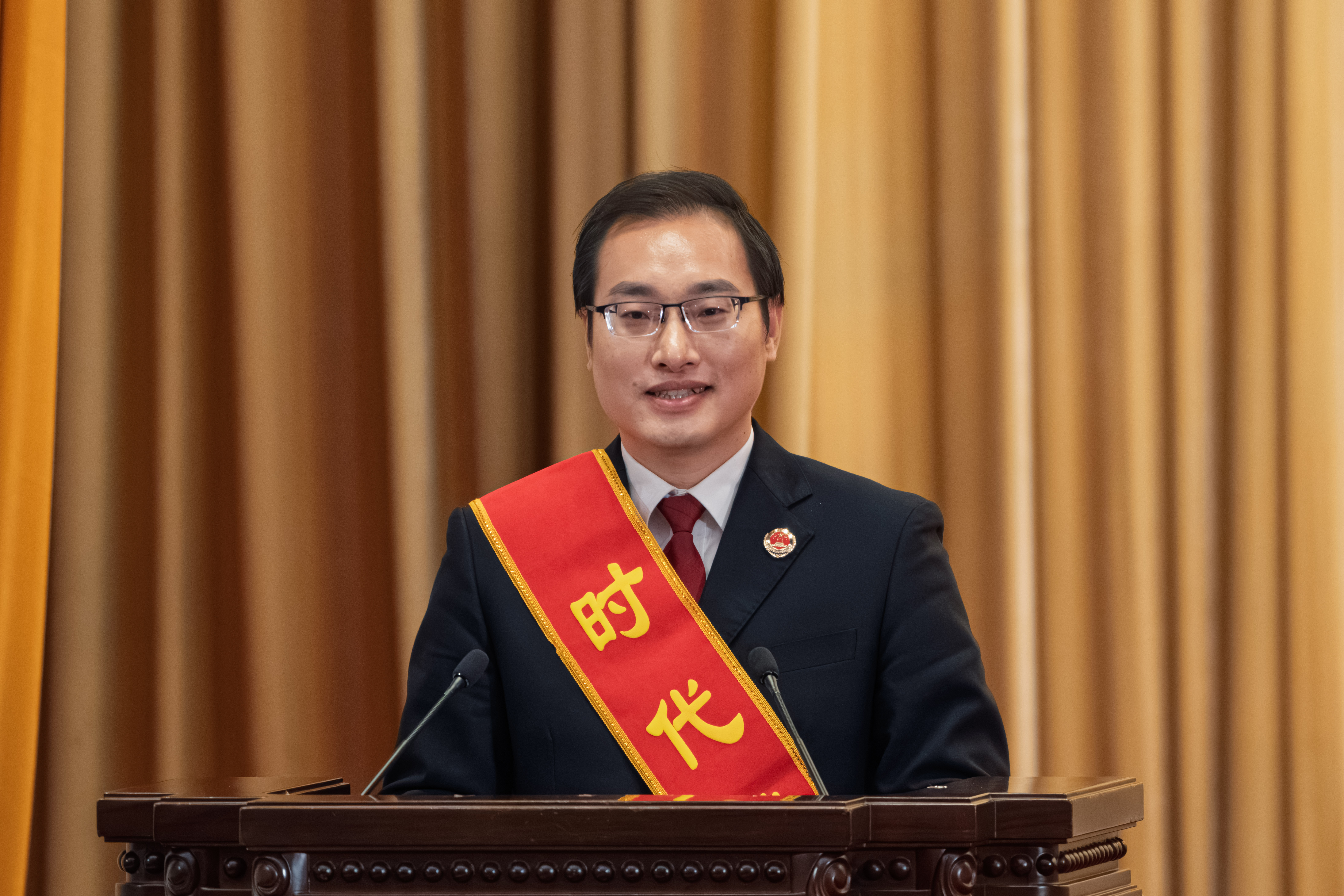 “时代楷模”重庆检察未成年人保护工作团队代表先进事迹报告会在北京人民大会堂举行 “时代楷模”重庆检察未成年人保护工作团队代表先进事迹报告会在北京人民大会堂举行