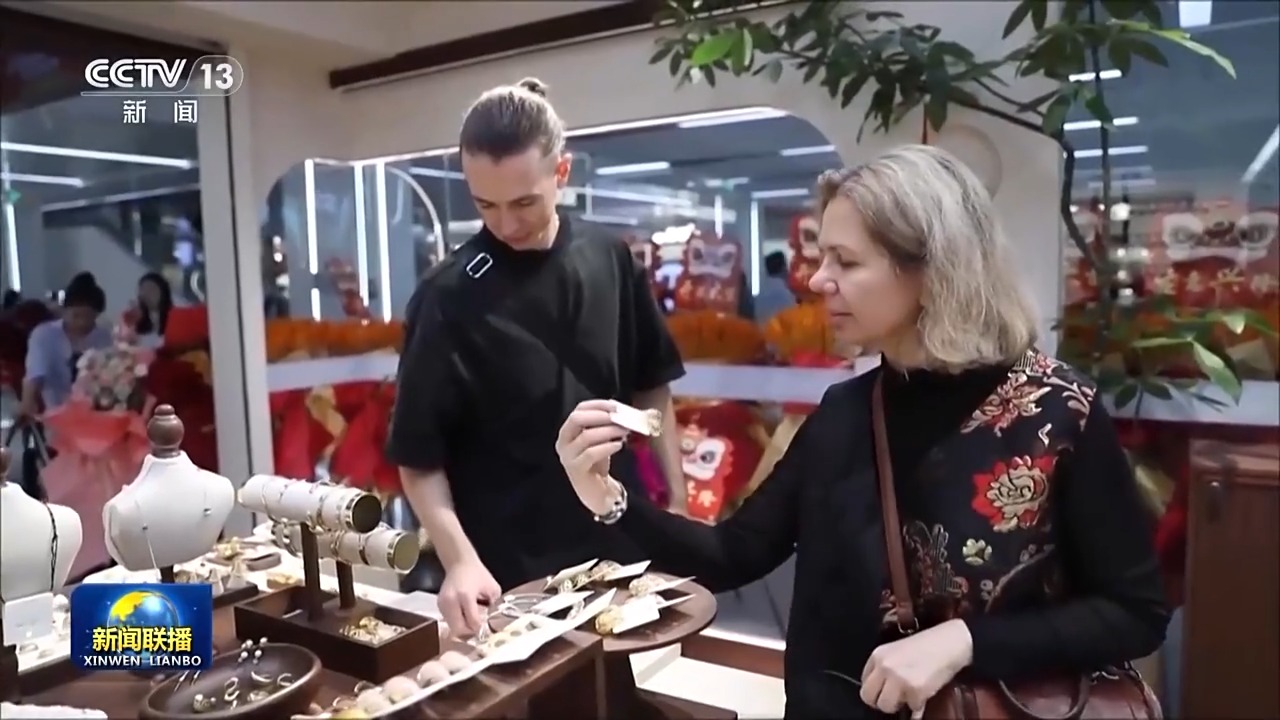 从“坐等客来”到“数闯世界” 义乌重构贸易新方式