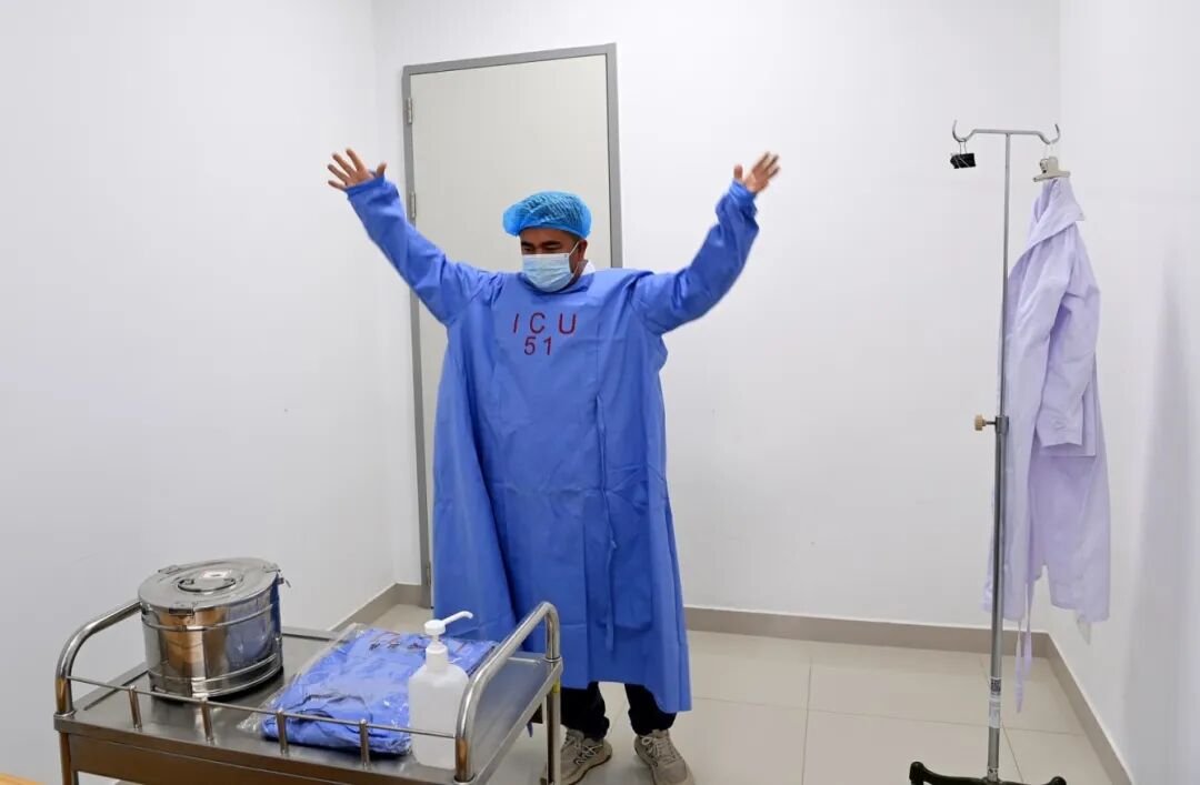 以赛促学强技能 筑牢基层健康线 自治区第二届乡村医生技能竞赛在我校举办