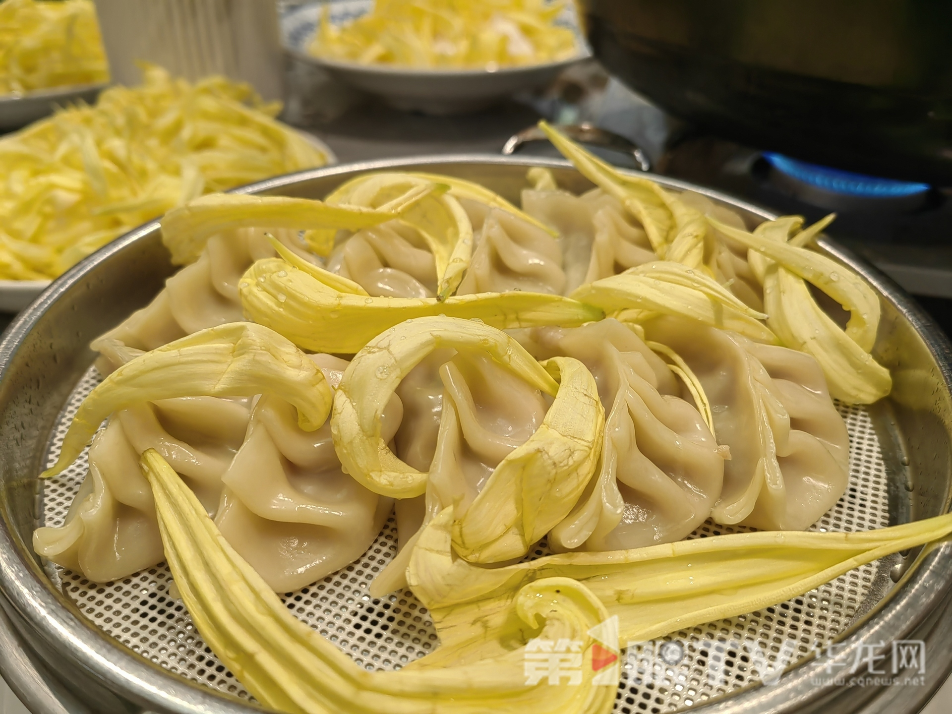 组图 | 重庆“可食菊花”来了 重塑花卉产业“可观可品”新形态