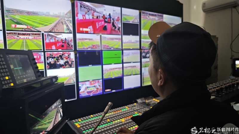 一场足球赛能带火多少“周边”?“阿图什杯”的答案远超绿茵场 IMG_20251116_172413