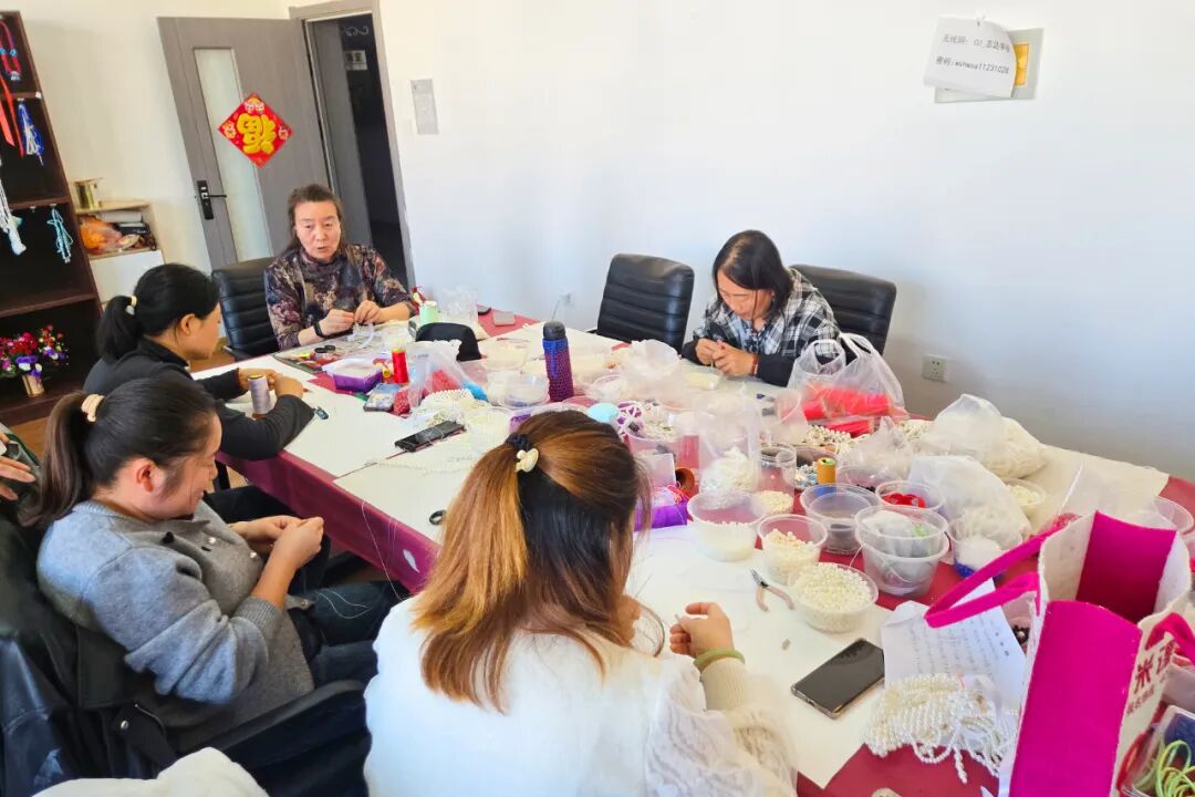 落实“六个行动” | 集宁区:小岗位托举大民生 实举措激活就业力 图片