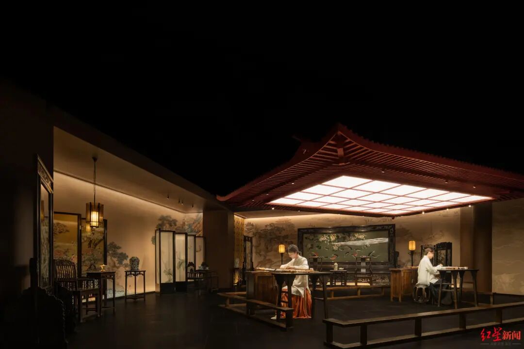 修复丝织文物、试水微短剧,千年蜀锦的“慢”智慧与“新”活力