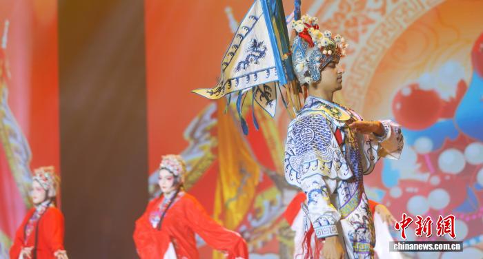 2025年陕西省国际学生文艺汇演举行