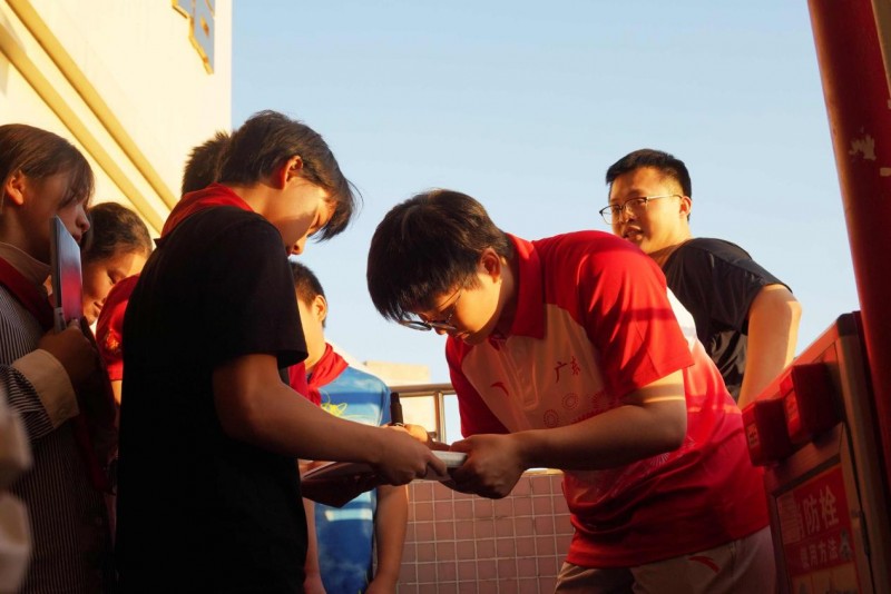 体育盛会下的“举重之乡”