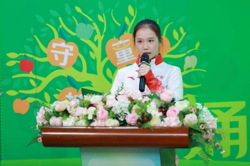 深看校园 | 奥运选手体操名将回福田母校分享励志故事