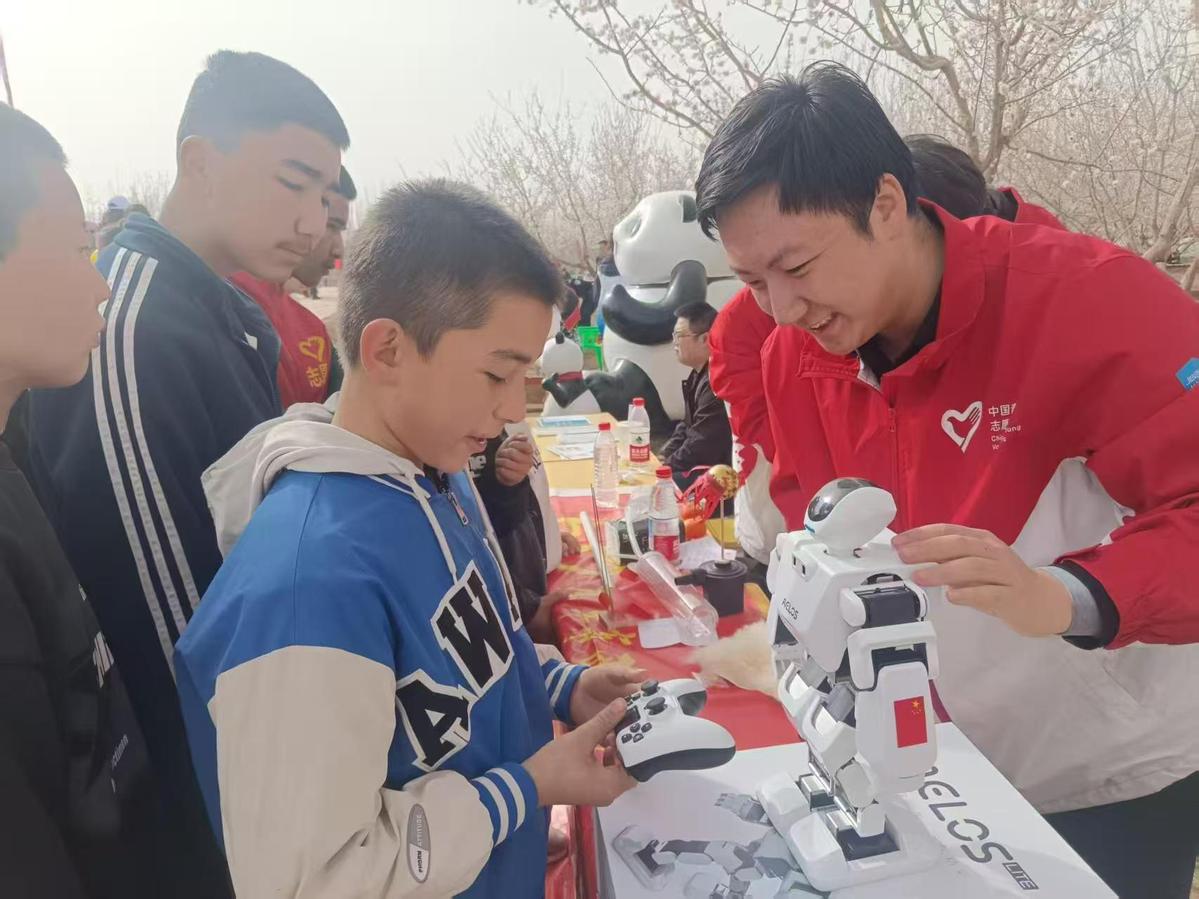 哈工大：大力弘扬志愿精神 为强国建设、民族复兴伟业贡献志愿服务力量