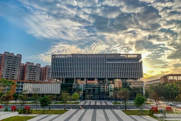 广州城市理工学院搭建校园内沉浸式“大思政”课堂