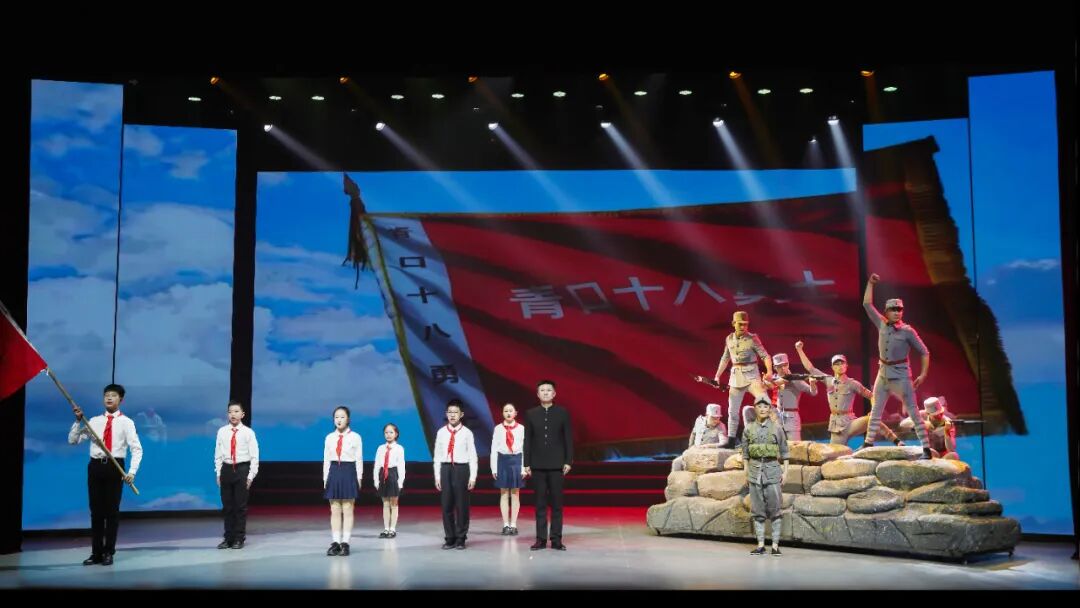 连云港举办“山海烽火·红色征程”沉浸式故事会 连云港举办“山海烽火·红色征程”沉浸式故事会