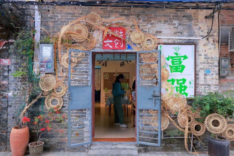 向水而生，开拓新局：媒体聚焦佛山“环两江”先行区高质量发展实践