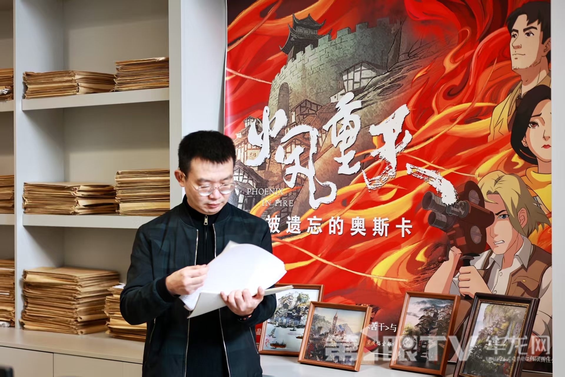 听力障碍挡不住逐梦路 重庆画家莫庭摘得直播大赛金奖 听力障碍挡不住逐梦路 重庆画家莫庭摘得直播大赛金奖