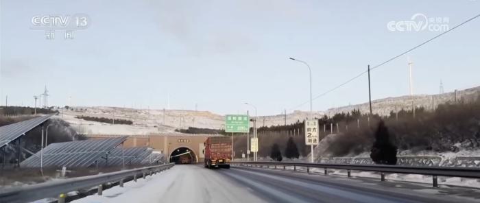 北方多地迎来降雪降温天气 各部门联动“战”寒潮筑牢安全防线