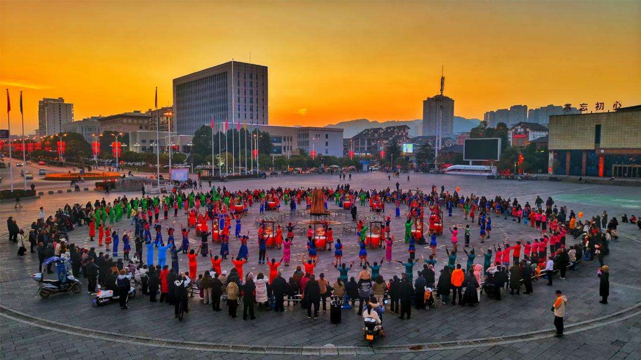 湖北来凤：摆手舞“舞”出时代新韵