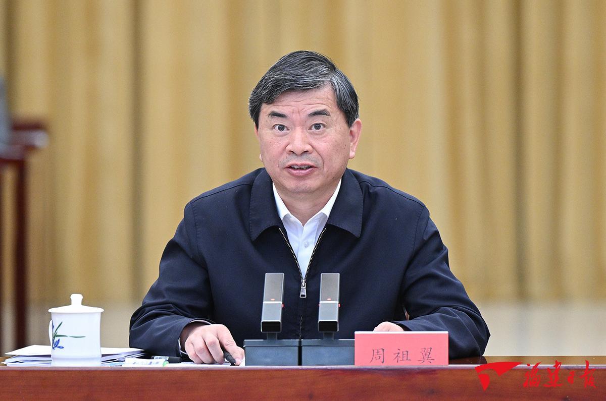 新年第一会，周祖翼要求驰而不息抓营商环境建设，让企业创新创业创造有信心有底气
