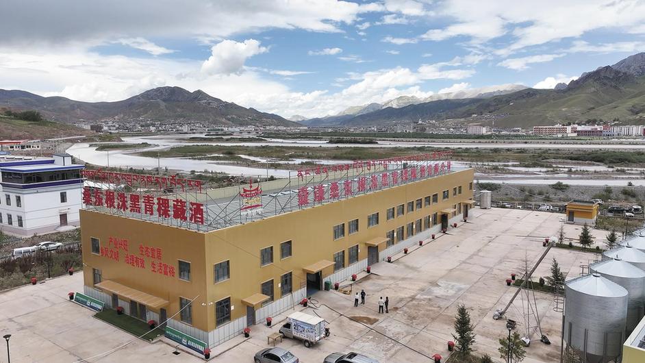 三代传酿:藏在陶罐里的非遗酒香