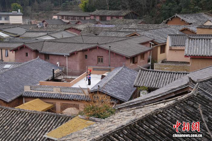 (走进中国乡村)昆明彝族古村:老宅+新业化身网红打卡地